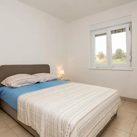 Cupic 1 By Interhome * Vir