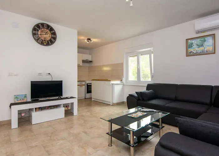 Apartament Cupic 1 By Interhome