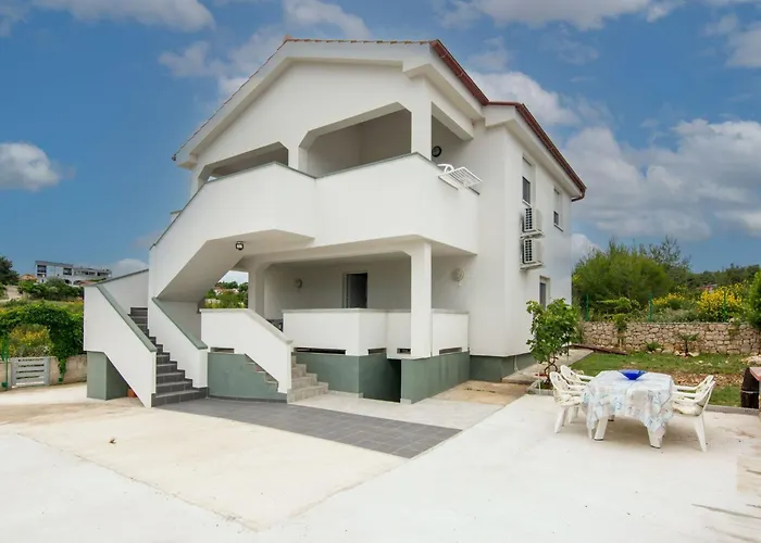 Apartament Cupic 1 By Interhome