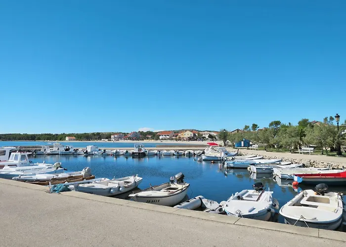 Cupic 1 By Interhome Apartament Vir