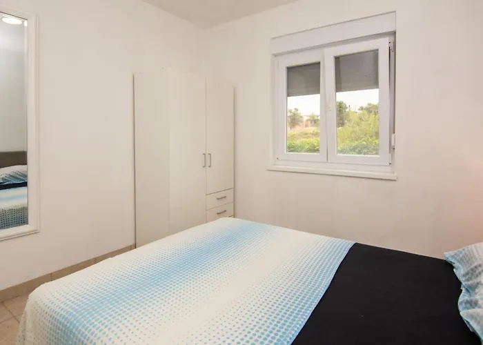 Cupic 1 By Interhome